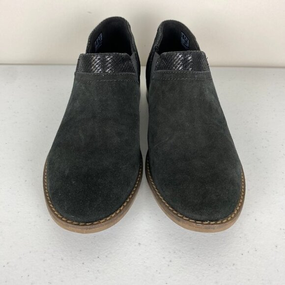 Clarks Camzin Mix Black Suede Booties Ankle Boots Womens 8.5 - Picture 2 of 8